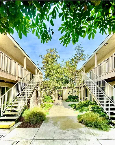 4960 Clairemont Mesa Blvd #104 Photo 1 4960 Clairemont Mesa Blvd #104 Photo 1