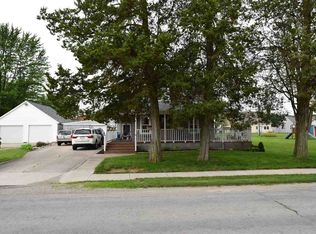 11525 Hoagland Rd, Hoagland, IN 46745