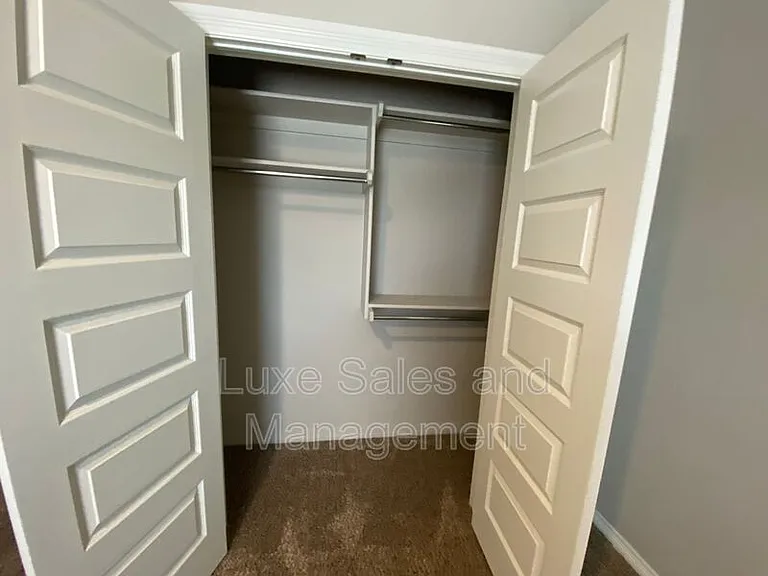 2133 Camino Del Plaza Ln — Photo 24