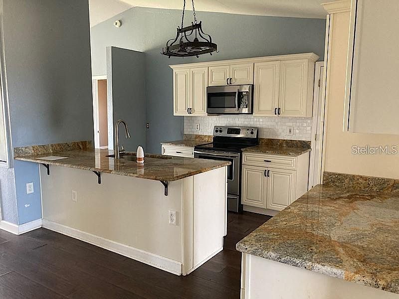 6081 SE 99th Pl, Belleview, FL 34420 MLS OM646027 Zillow