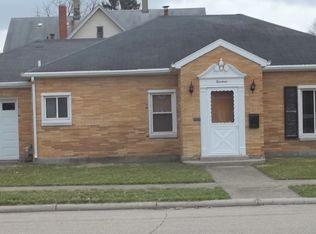 14 Maple St, Franklin, OH 45005