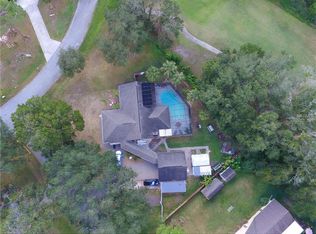5525 Elaine Dr, Zephyrhills, FL 33541
