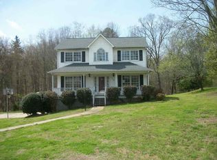 174 Coventry Ln, Forest City, NC 28043