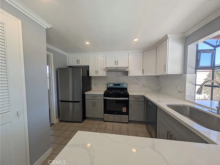 30516 Sandtrap Dr — Photo 9