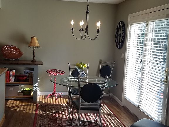 3rd image of 6266 Pfafflin Lake Blvd