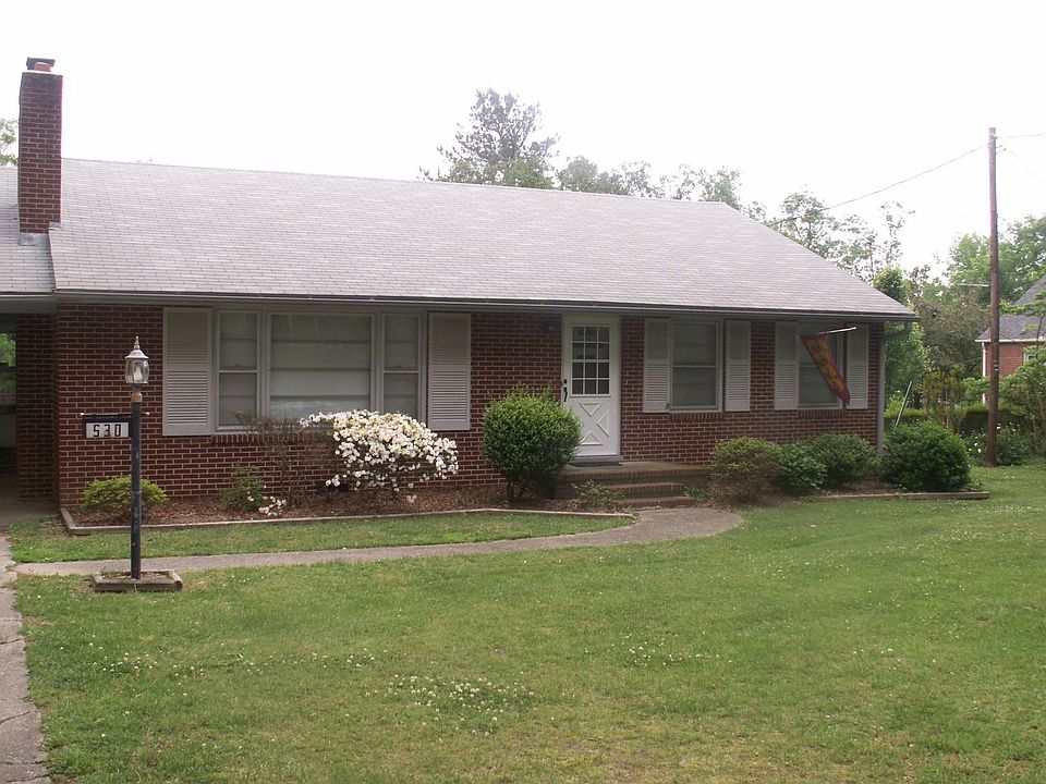 1st image of 530 Oak Ln