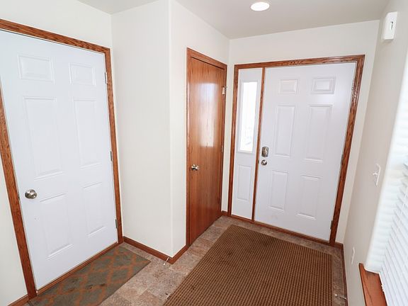 4th image of 1341 4th St NW