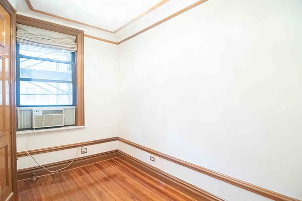 Rented by WAM Partners - William Moses Co. | media 13