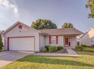 615 Wintergreen Dr, O Fallon, IL 62269