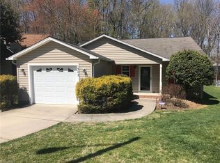 1303 Andover Ct, High Point, NC 27265