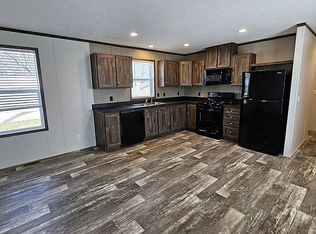 4905 W 16th Pl, Sioux Falls, SD 57106