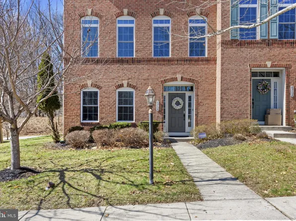 8700 Springvale Dr, Lutherville Timonium, MD 21093