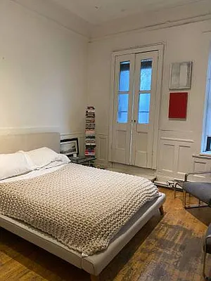 Rented by Avenues Real Estate | media 13