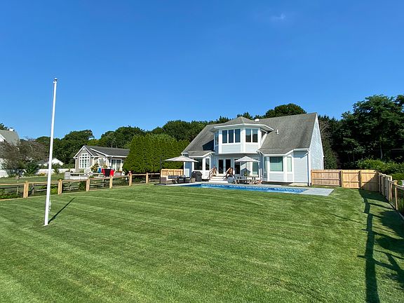 3rd image of 470 Goose Creek Ln