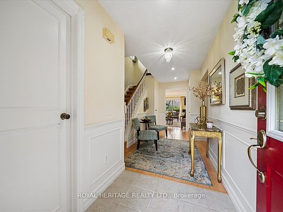 4th image of 72 Frazer Rd