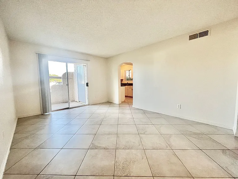 Mission Springs at Scottsdale — Photo 15