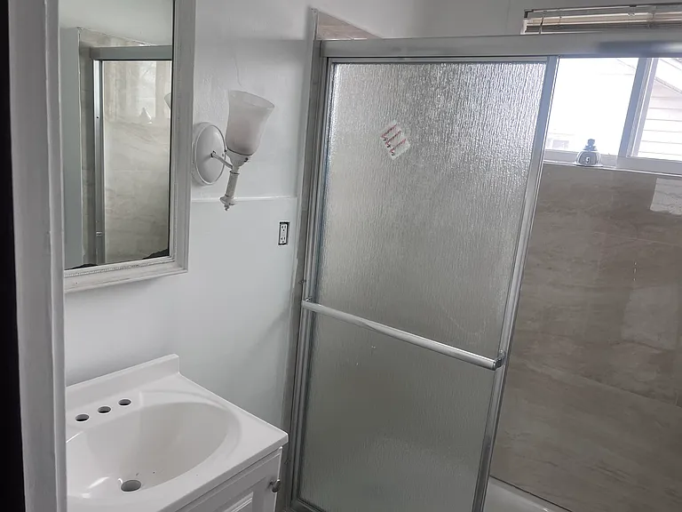 9808 Parkview Ave #2 — Photo 8