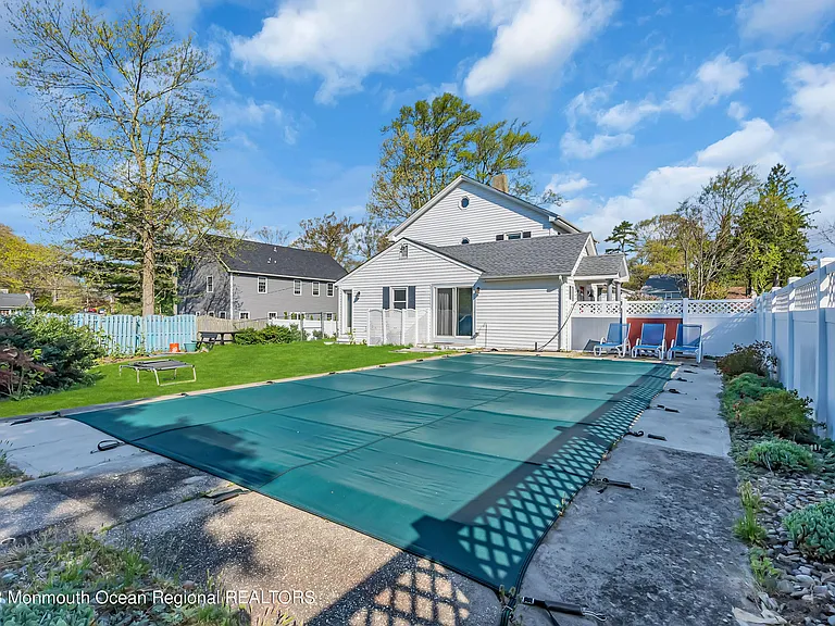 140 Idlewood Ave — Photo 29