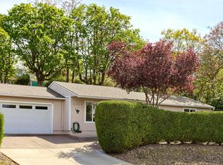 2010 E Jackson St, Medford, OR 97504