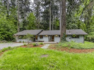 10105 N Madison Ave NE, Bainbridge Island, WA 98110