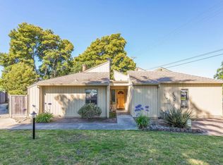 700 Freeman Ct, Santa Cruz, CA 95062
