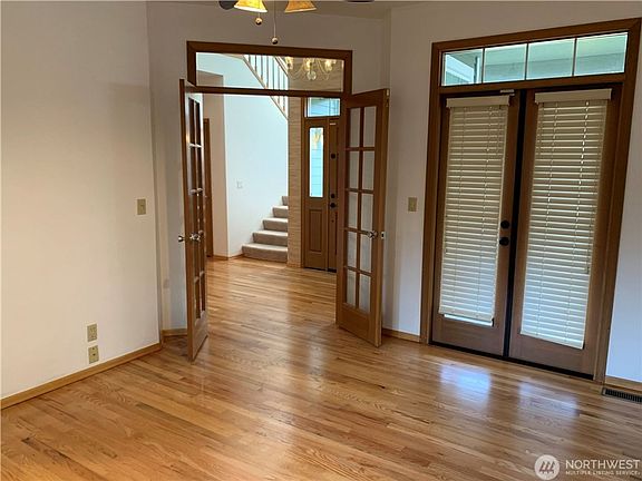 2nd image of 25551 SE 41st Ct