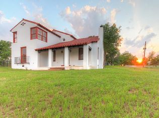 1601 Wright St, Llano, TX 78643