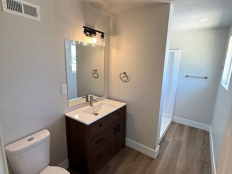 3426 West 5300 South — Photo 18