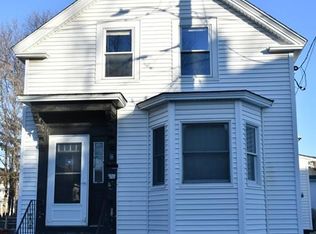 94 Dover St, Lowell, MA 01851