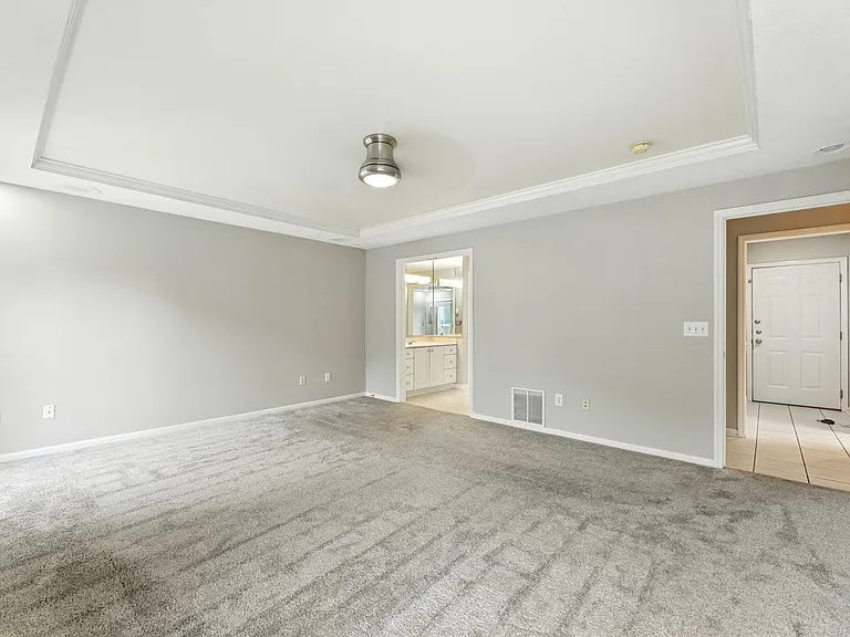 6643 Willow Bend Dr — Photo 18