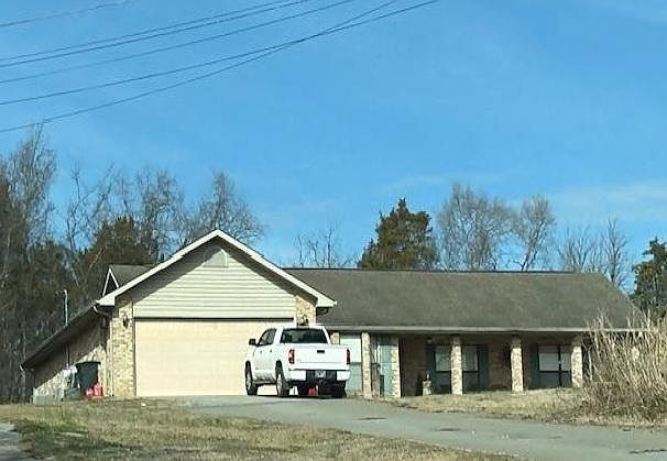 1st image of 5615 Thorn Grove Pike