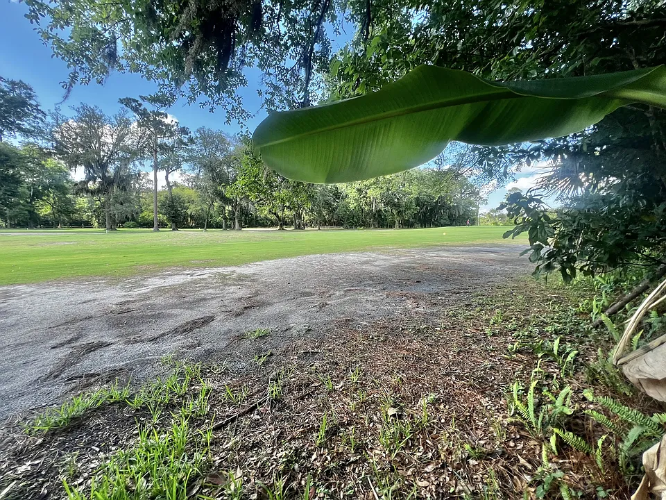 5391 Golf Course Dr