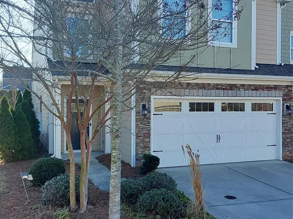 990 Pennington Dr, Lancaster, SC 29720