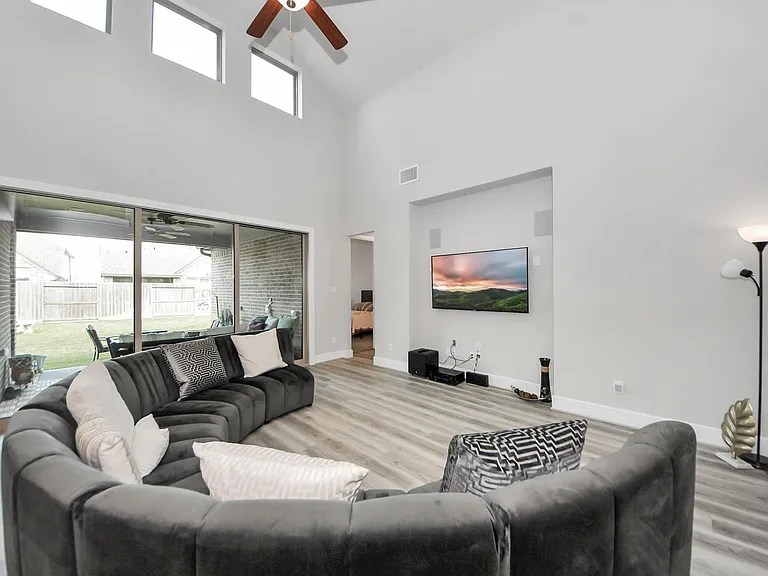 10514 Rigel Ridge Way — Photo 9