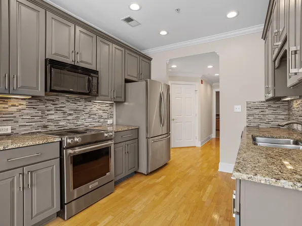 3700 Baron Cooper Pass Unit 204, Raleigh, NC 27612