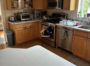 72 Fessenden St, Newton, MA 02460