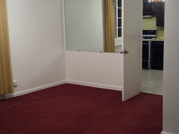 5th image of 53 Park Ct
