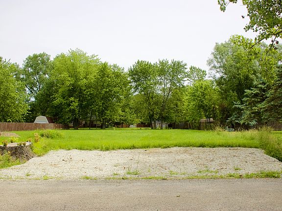 2nd image of Linden Ln Lot 52
