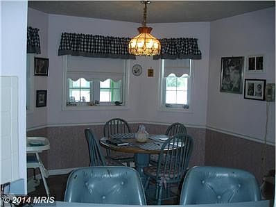 Breakfast nook