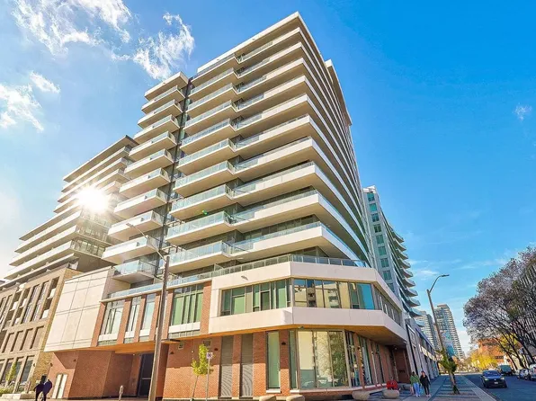 212 King William St, Hamilton, ON