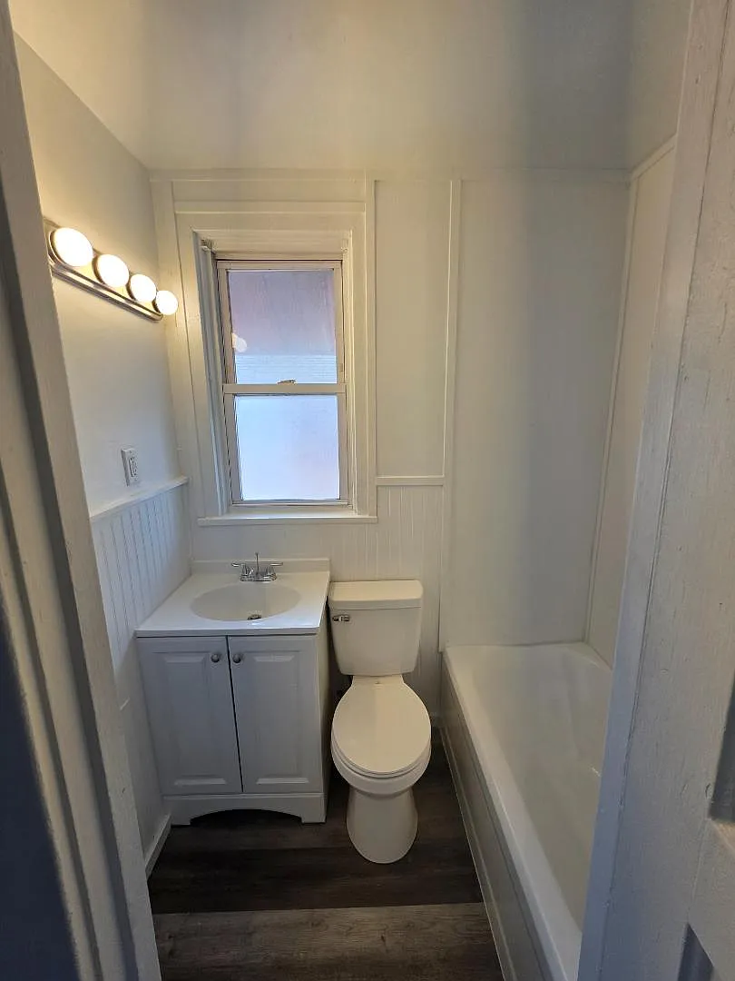 106 S Little Rock Ave - UNIT 10 — Photo 2