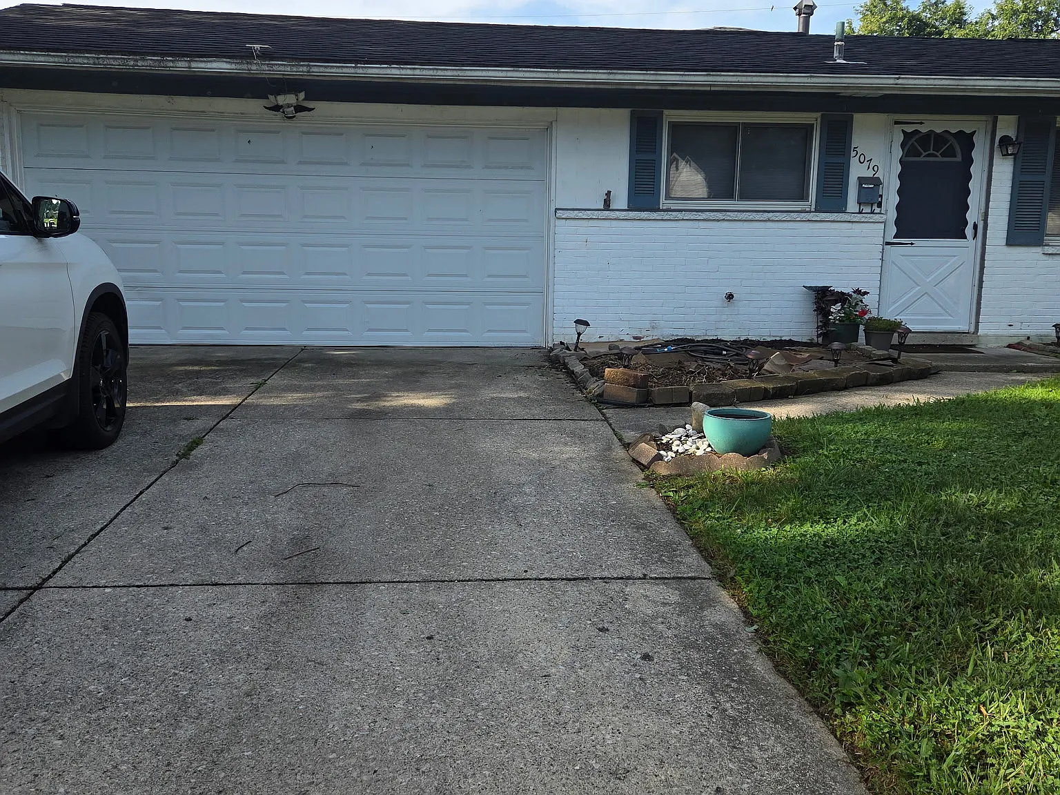 3 bed, 1.5 bath, 1410 sqft, $1,650 — Photo 3