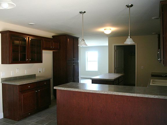 5th image of 217 Trinity Dr #49