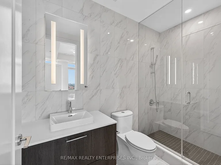 470 Front St W #2306 — Photo 21