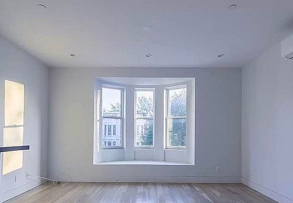 3rd image of 905 Sterling Pl APT 3R