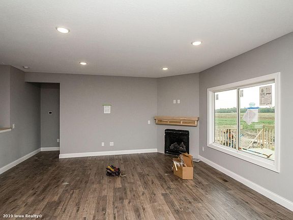 2nd image of 9428 Primo Ln