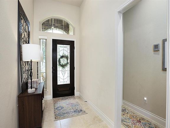 4th image of 2814 Garden River Ln