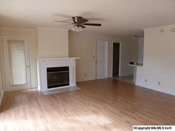 2nd image of 5072 Seven Pine Cir