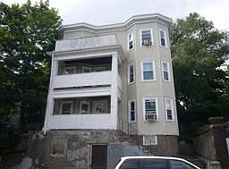 2nd image of 19 Barry St