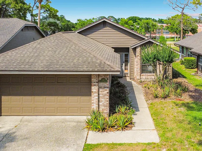 267 W Sabal Palm Pl — Photo 1
